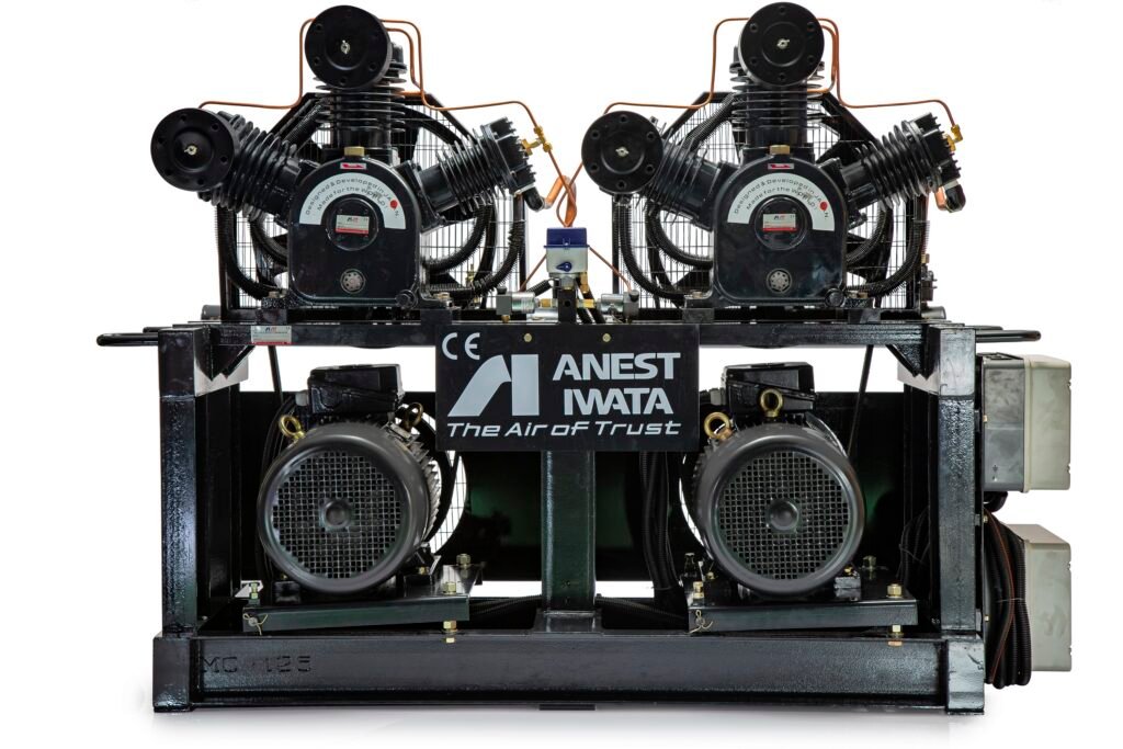 lubricating reciprocating duplex compressor